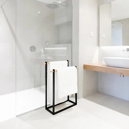 Appartamento Poolside Garden View Luxury